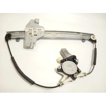 ELEVALUNAS DELANTERO DERECHO 824601W300 824601W000 824021W310