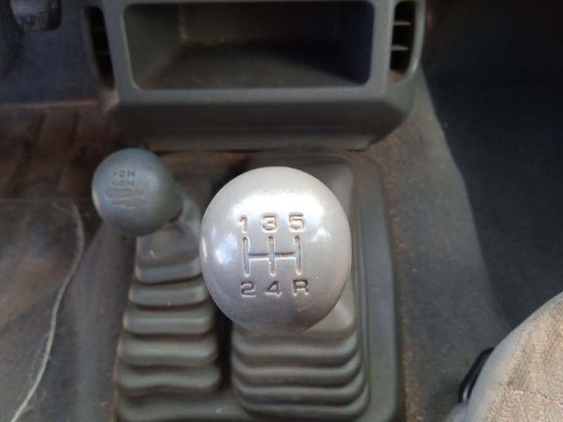 nissan terrano ii (r20) del año 1993