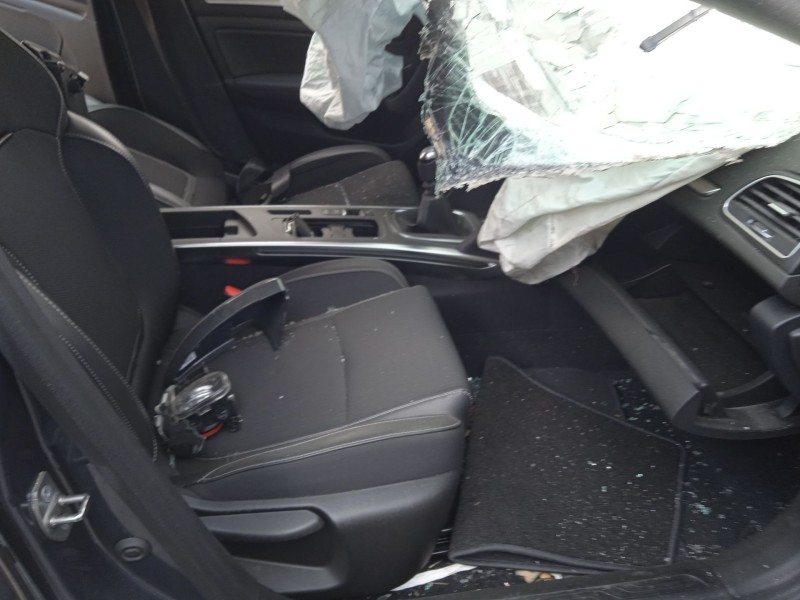 renault megane iv hatchback (b9a/m/n_) del año 2023