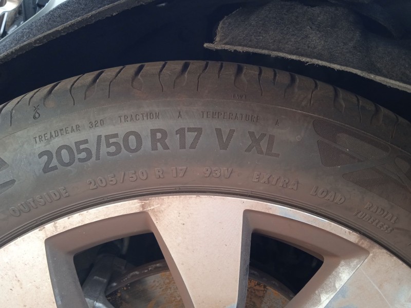 renault megane iv hatchback (b9a/m/n_) del año 2023