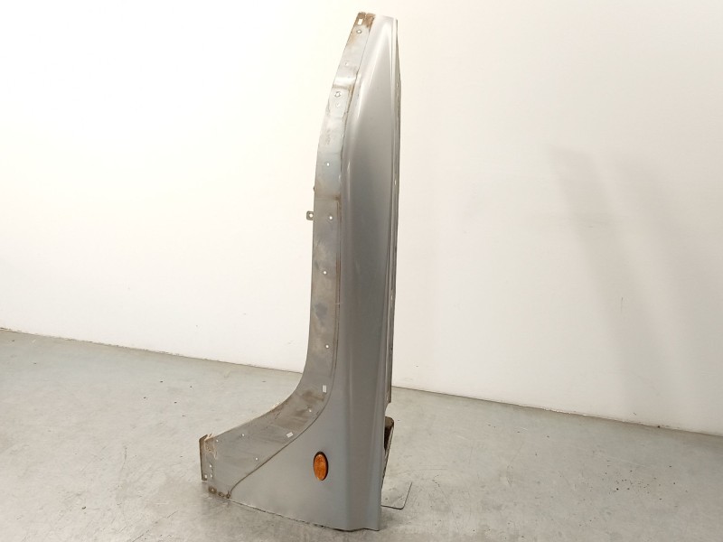 Recambio de aleta delantera izquierda para ssangyong korando (kj) 2.9 td referencia OEM IAM 5181106101  