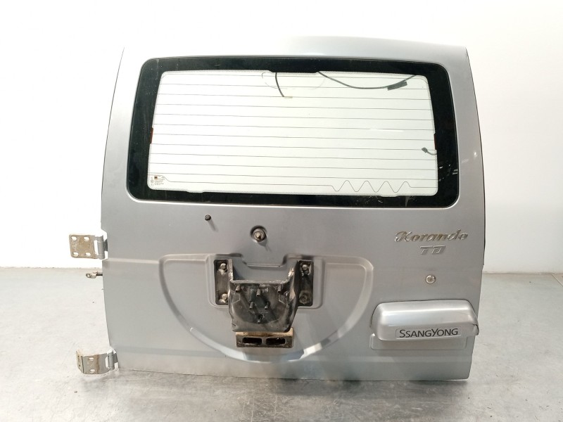 Recambio de porton trasero para ssangyong korando (kj) 2.9 td referencia OEM IAM 6400306059  