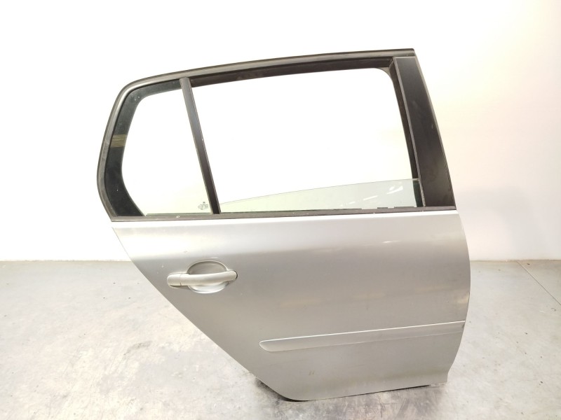 Recambio de puerta trasera derecha para volkswagen golf v (1k1) 1.9 tdi referencia OEM IAM 1K6833106J  