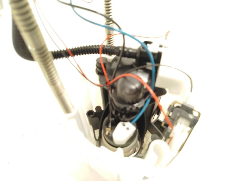 Recambio de bomba combustible para chevrolet cruze (j300) 1.6 referencia OEM IAM 13503672  F01R00S294