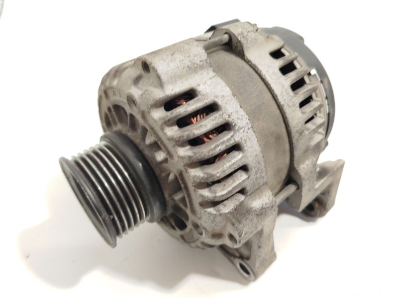 Recambio de alternador para chevrolet cruze (j300) 1.6 referencia OEM IAM 13502595  