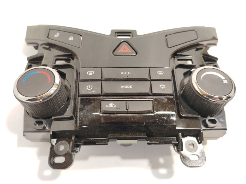 Recambio de mando climatizador para chevrolet cruze (j300) 1.6 referencia OEM IAM 3870568  