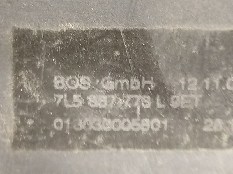 Recambio de bandeja trasera para porsche cayenne (9pa) s 4.8 referencia OEM IAM 7L5867773L 955551774009ET 