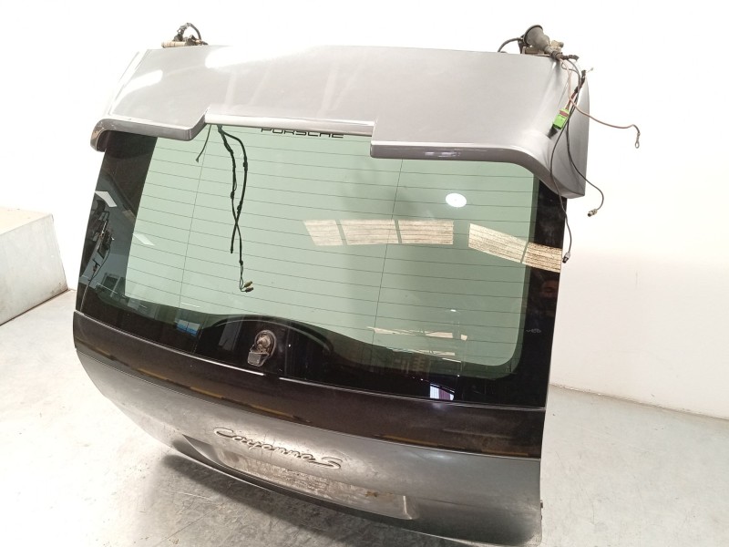 Recambio de porton trasero para porsche cayenne (9pa) s 4.8 referencia OEM IAM 95551201110  