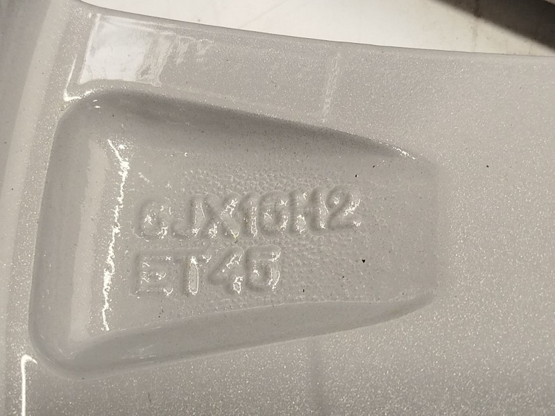 Recambio de llanta para seat arona (kj7, kjp) 1.0 tsi referencia OEM IAM 6F9601025 6F96010258Z8 