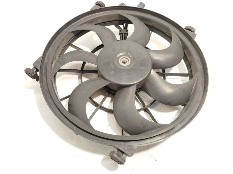 Recambio de electroventilador para hyundai i20 i (pb, pbt) 1.2 referencia OEM IAM 253801J050  
