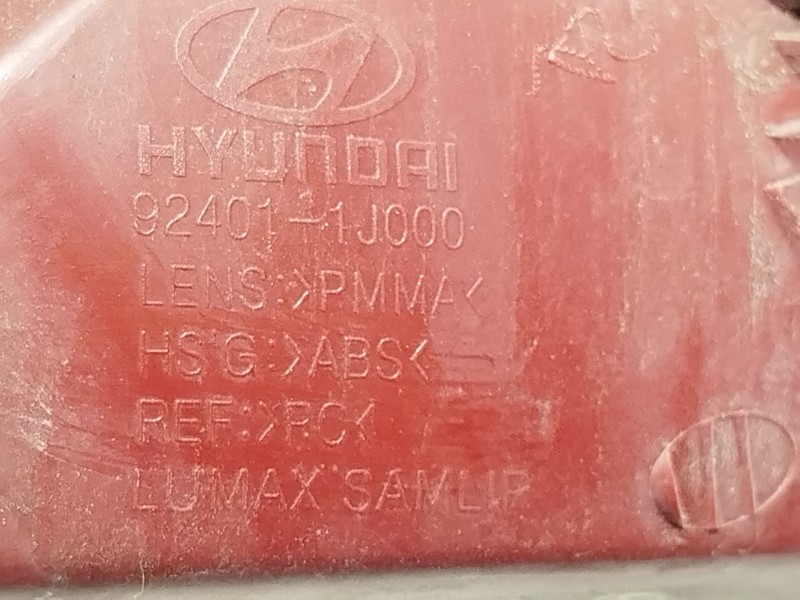 Recambio de piloto trasero izquierdo para hyundai i20 i (pb, pbt) 1.2 referencia OEM IAM 924011J000  