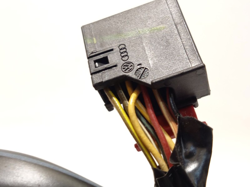 Recambio de retrovisor derecho para volkswagen jetta iii (1k2) 1.6 fsi referencia OEM IAM 1K1857508CB 1K1857508CB9B9 