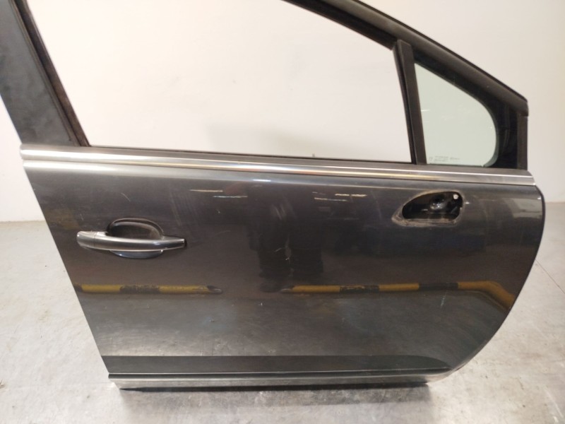 Recambio de puerta delantera derecha para peugeot 5008 (0u_, 0e_) 1.6 hdi referencia OEM IAM 9004AV  
