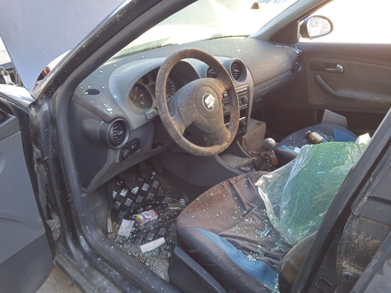 seat ibiza iii (6l1) del año 2003