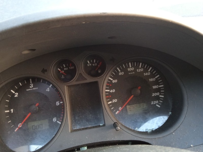 seat ibiza iii (6l1) del año 2003