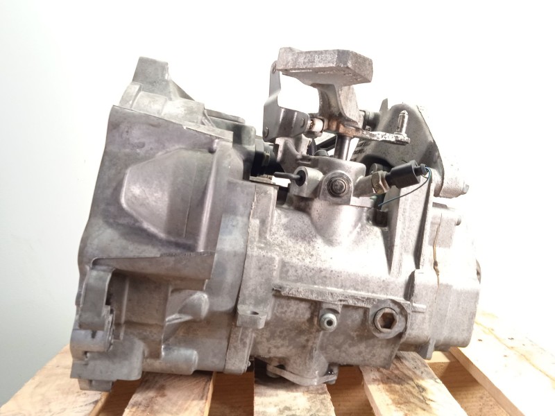 Recambio de caja cambios para volkswagen passat b6 (3c2) 2.0 fsi referencia OEM IAM GXV 02S300046C 