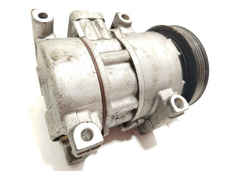 Recambio de compresor aire acondicionado para hyundai i20 i (pb, pbt) 1.2 referencia OEM IAM 977011J000  