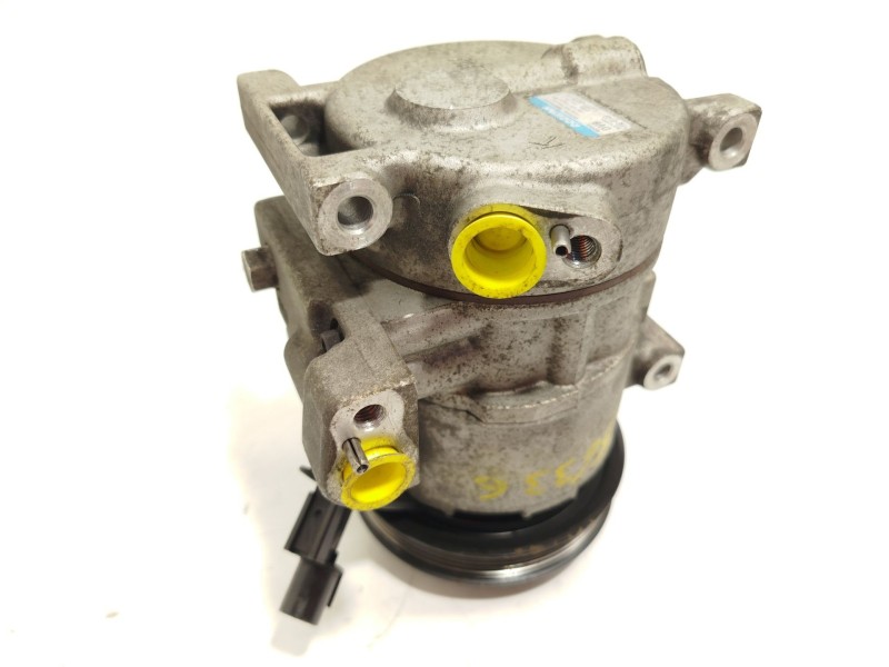 Recambio de compresor aire acondicionado para hyundai i20 i (pb, pbt) 1.2 referencia OEM IAM 977011J000  