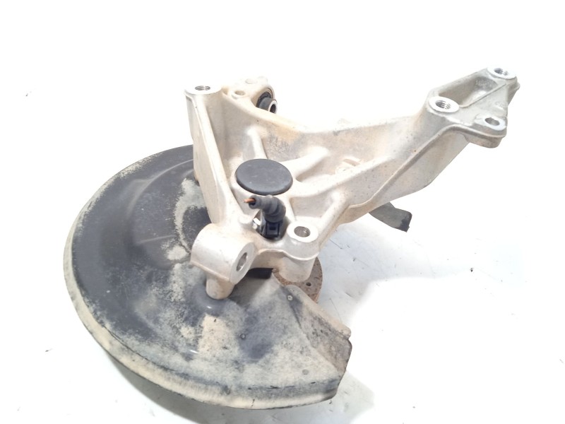 Recambio de mangueta trasera derecha para skoda yeti (5l) 1.4 tsi referencia OEM IAM 3C0505434L 1T0598611B 