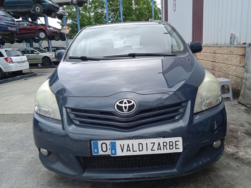 toyota verso (_r2_) del año 2009