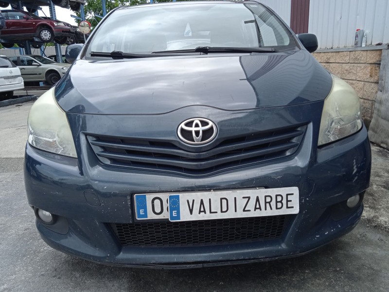 toyota verso (_r2_) del año 2009