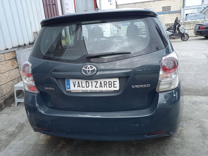 toyota verso (_r2_) del año 2009