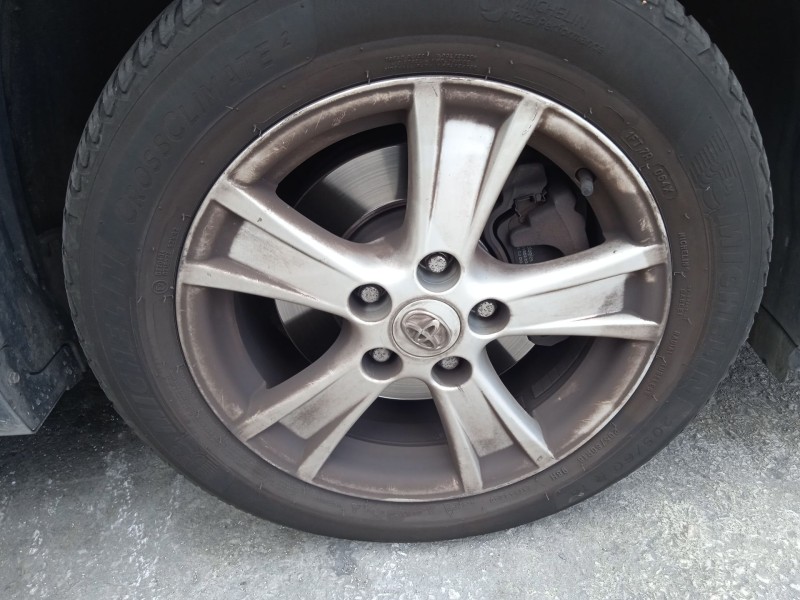 toyota verso (_r2_) del año 2009