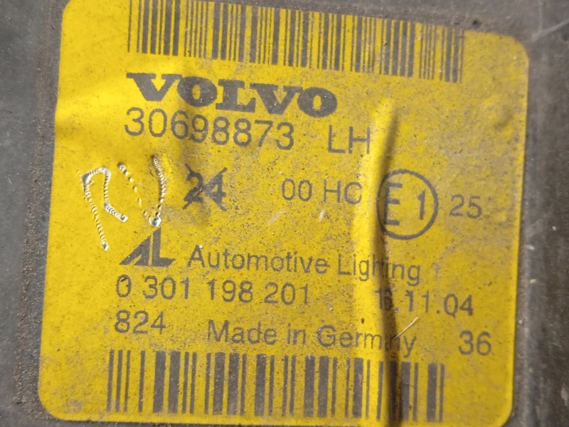 Recambio de faro izquierdo para volvo s40 ii (544) 2.0 d referencia OEM IAM 30698873  0301198201