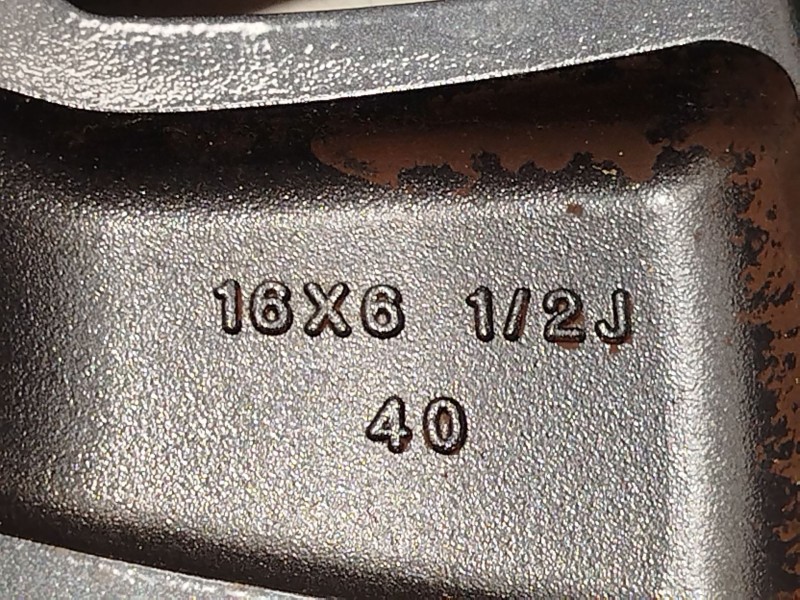 Recambio de llanta para nissan leaf (ze1) electric referencia OEM IAM D03005SJ3E  