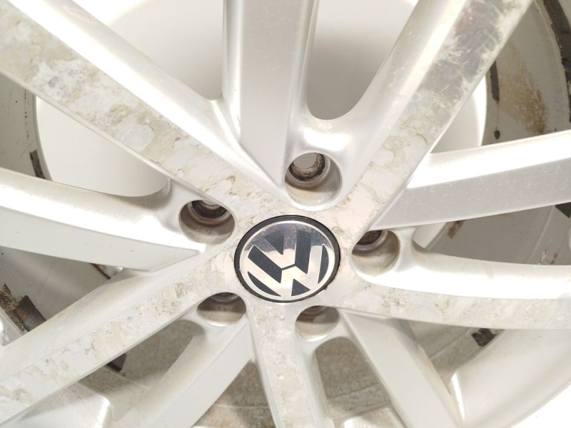 Recambio de llanta para volkswagen golf vi (5k1) 2.0 tdi referencia OEM IAM 5K0601025L 5K0601025L8Z8 
