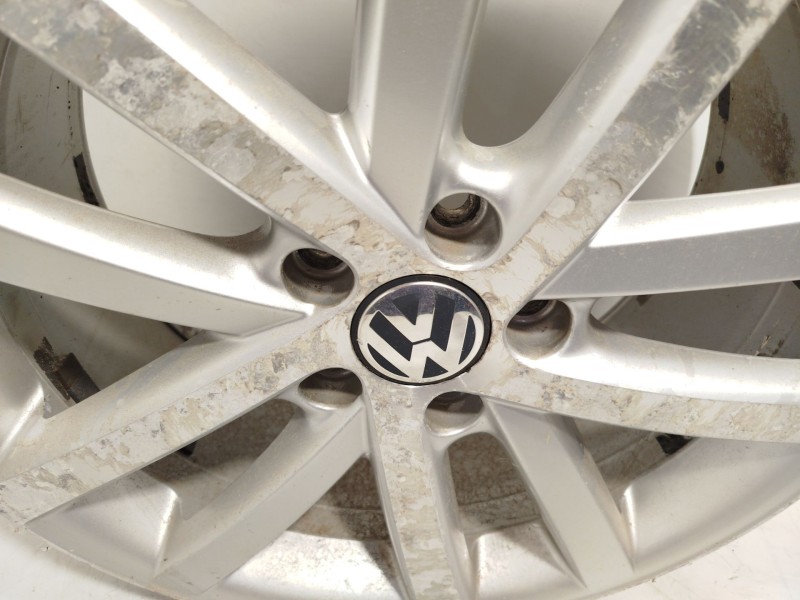 Recambio de llanta para volkswagen golf vi (5k1) 2.0 tdi referencia OEM IAM 5K0601025L 5K0601025L8Z8 