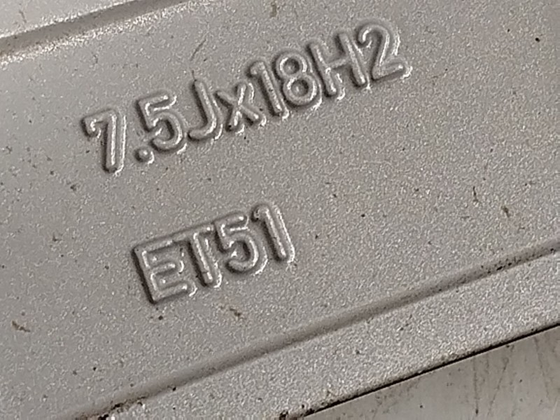 Recambio de llanta para volkswagen golf vi (5k1) 2.0 tdi referencia OEM IAM 5K0601025L 5K0601025L8Z8 