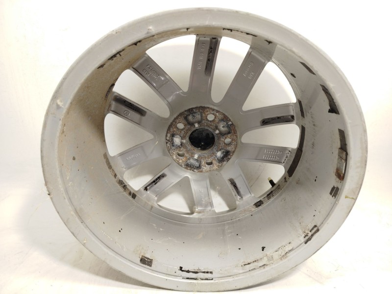 Recambio de llanta para volkswagen golf vi (5k1) 2.0 tdi referencia OEM IAM 5K0601025L 5K0601025L8Z8 