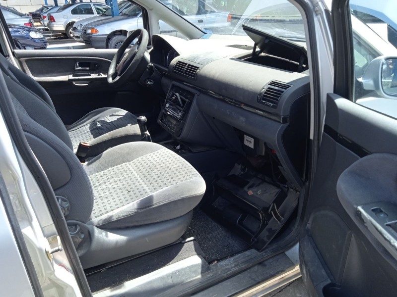volkswagen sharan (7m8, 7m9, 7m6) del año 2000