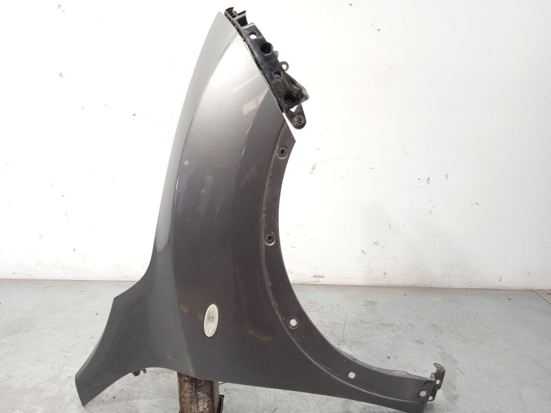 ALETA DELANTERA DERECHA F31001KKAA 