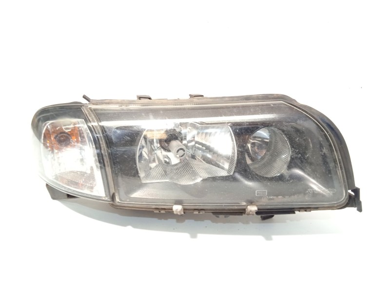 Recambio de faro derecho para volvo s80 i (184) d5 referencia OEM IAM 30655902  89008802