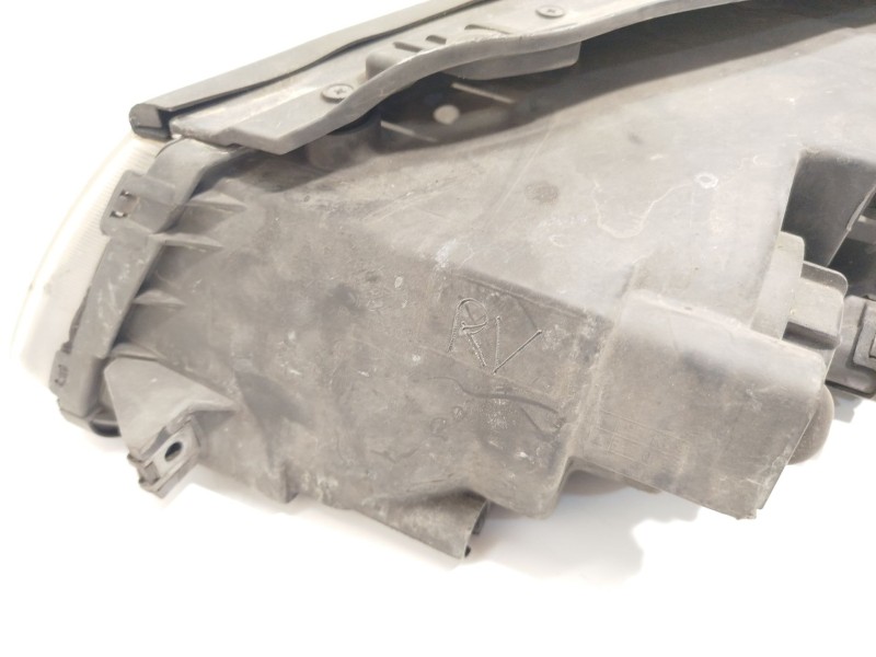 Recambio de faro derecho para hyundai sonata (nf) 2.0 crdi style referencia OEM IAM 921023K020  