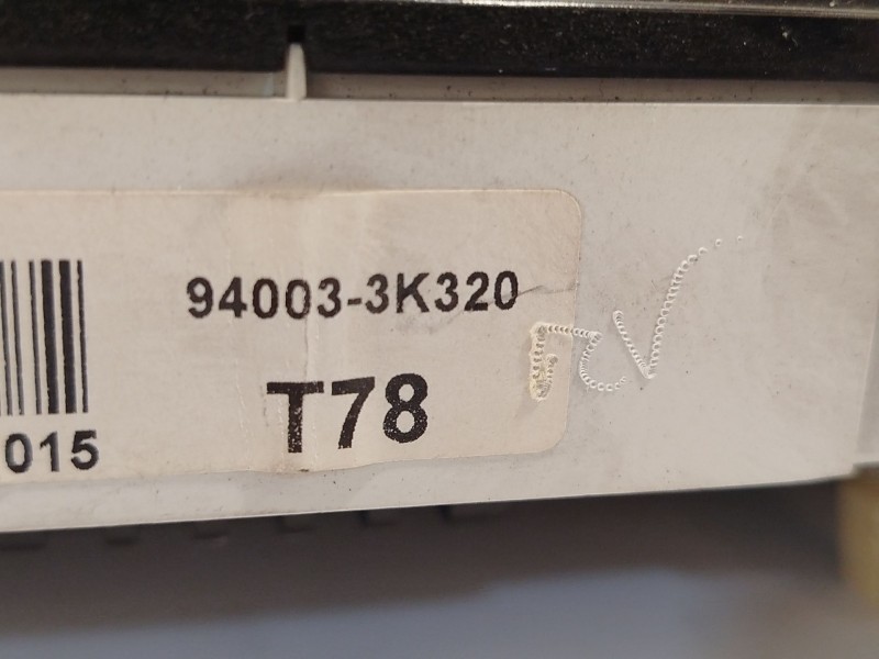 Recambio de cuadro instrumentos para hyundai sonata (nf) 2.0 crdi style referencia OEM IAM 940033K320  