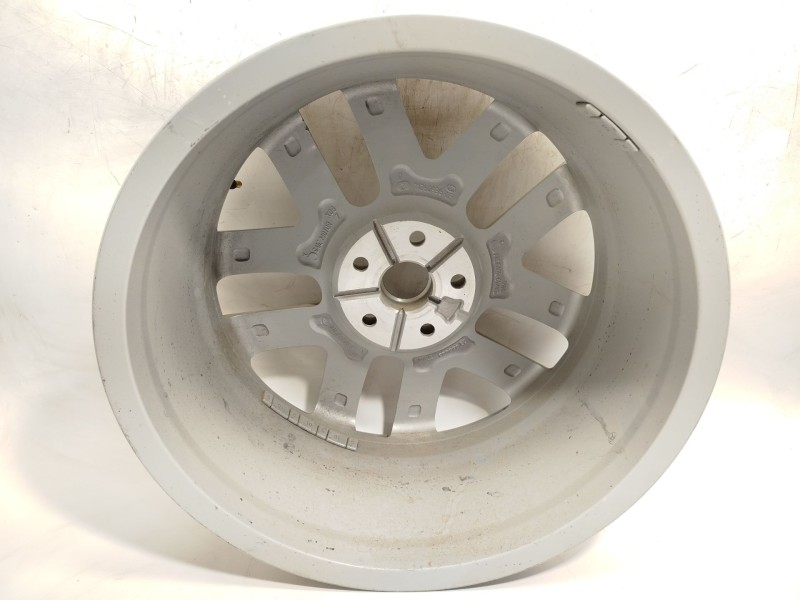 Recambio de llanta para mg mg 4 (eh32) ev referencia OEM IAM 11260936  