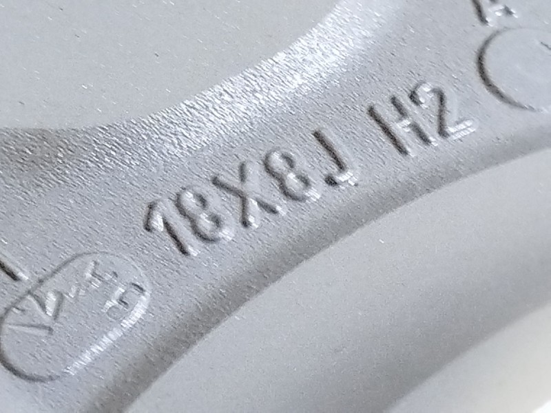 Recambio de llanta para mg mg 4 (eh32) ev referencia OEM IAM 11260936  