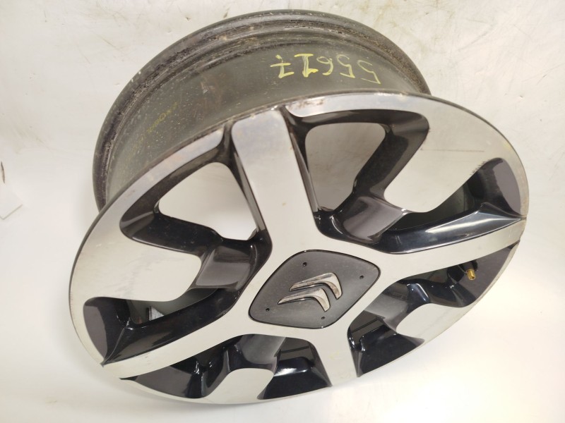 Recambio de llanta para citroën c3 iii (sx) 1.2 vti 82 referencia OEM IAM 9800494077 98004940ZR 