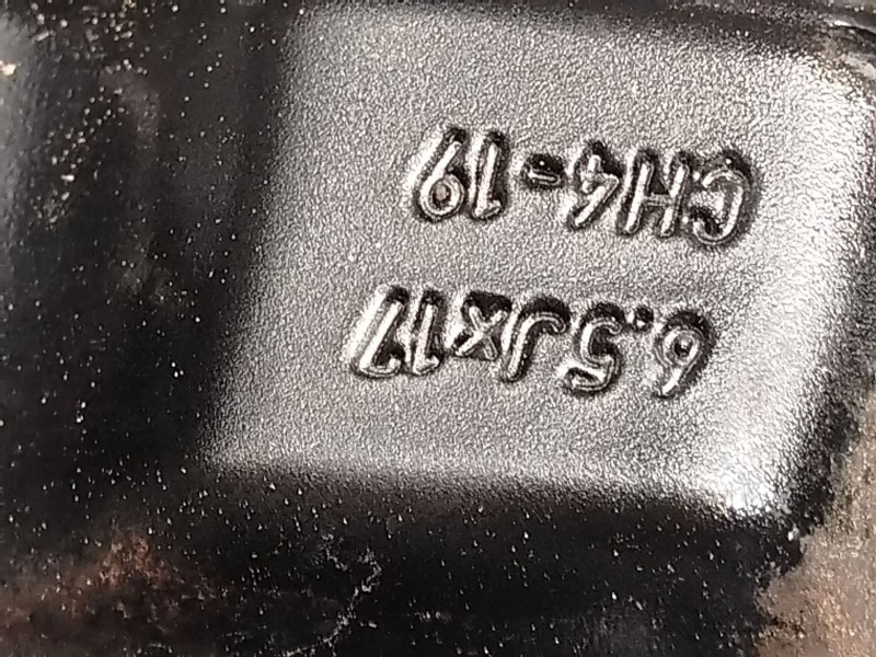 Recambio de llanta para citroën c3 iii (sx) 1.2 vti 82 referencia OEM IAM 9800494077 98004940ZR 