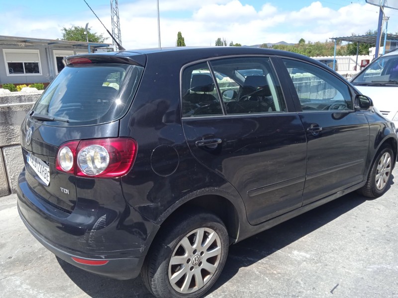 volkswagen golf v (1k1) del año 2005