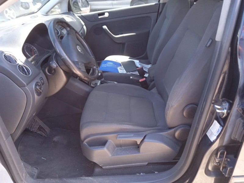 volkswagen golf v (1k1) del año 2005