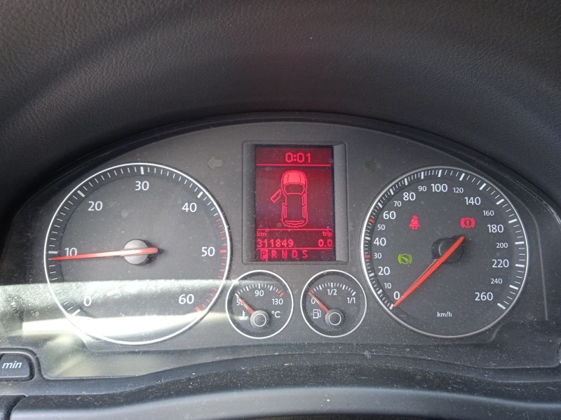 volkswagen golf v (1k1) del año 2005