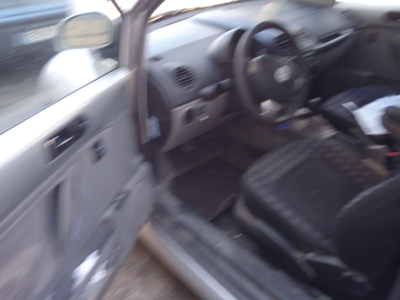 volkswagen new beetle (9c1, 1c1) del año 1999