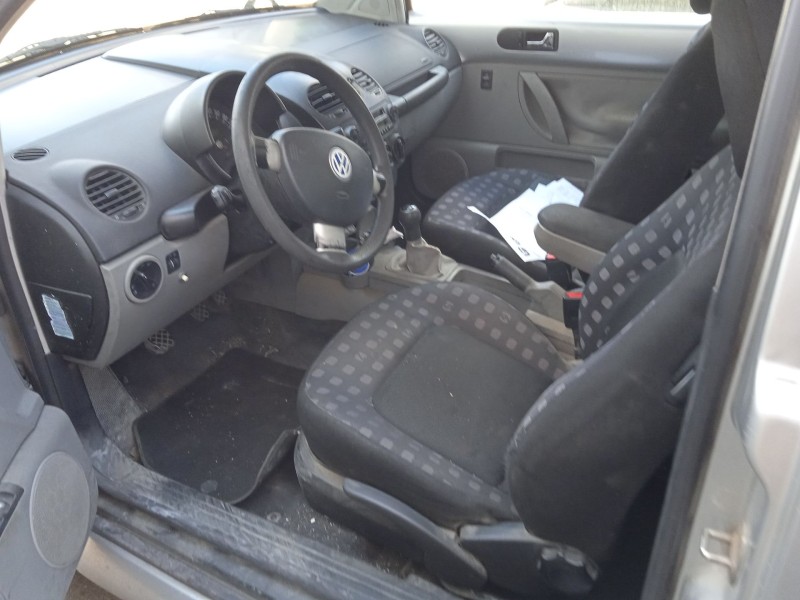 volkswagen new beetle (9c1, 1c1) del año 1999