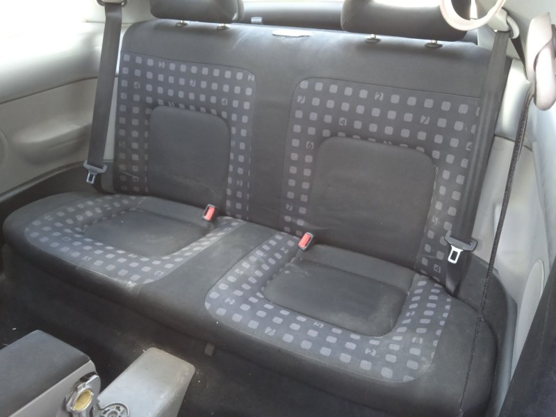 volkswagen new beetle (9c1, 1c1) del año 1999