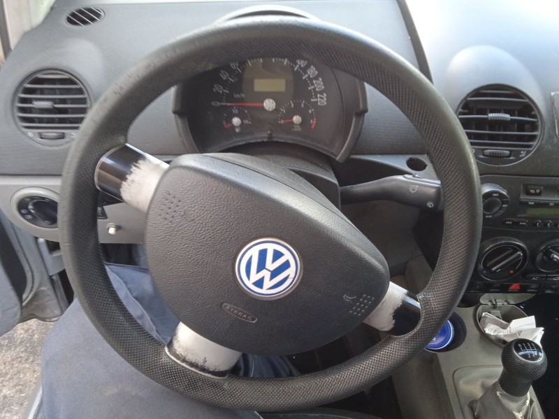 volkswagen new beetle (9c1, 1c1) del año 1999