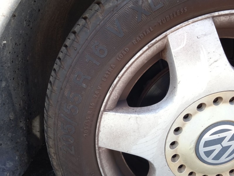 volkswagen new beetle (9c1, 1c1) del año 1999